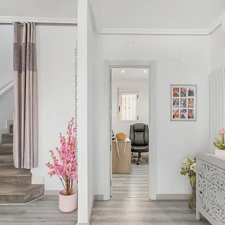 2 Apts In Sun And Happiness Villa
