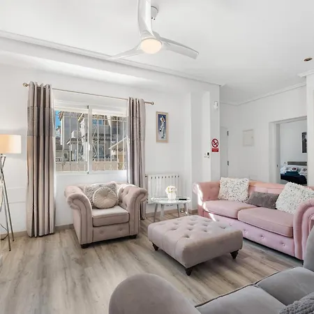2 Apts In Sun And Happiness Villa